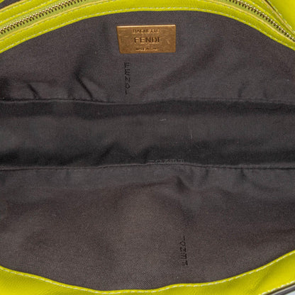 Fendi Zucca Embossed Baguette Satchel (SHG-jxmW95)