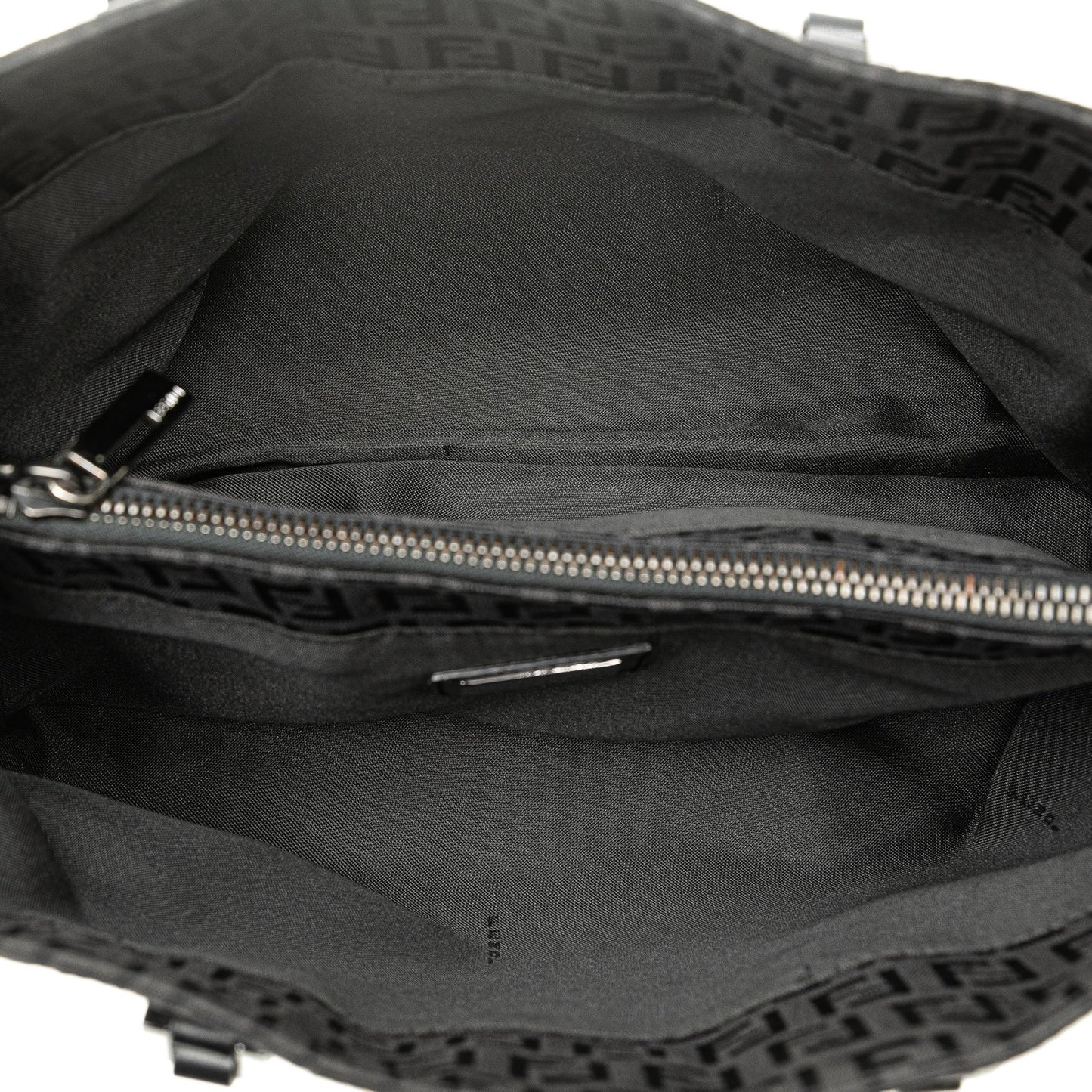 Fendi Zucchino Canvas Handbag (SHG-OL7yob)