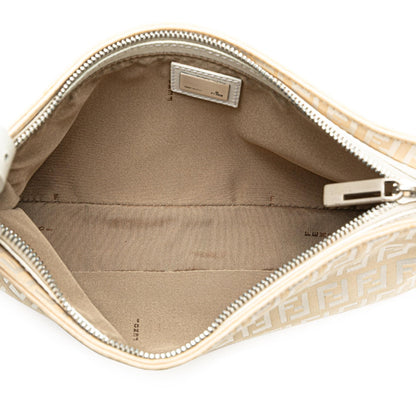 Fendi Zucchino Canvas Pochette (SHG-KkyfBX)