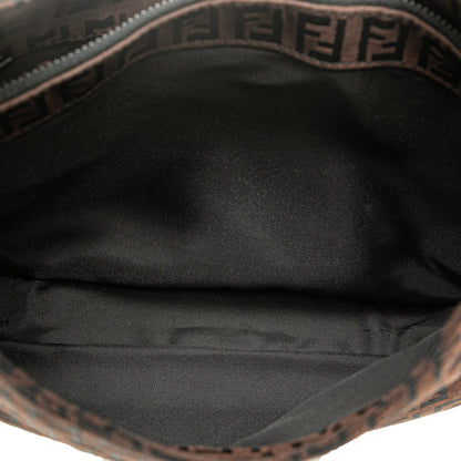 Fendi Zucchino Canvas Shoulder Bag (SHG-XMKqeE)