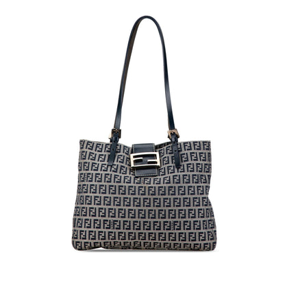 Fendi Zucchino Canvas Tote (SHG-YqfW3r)
