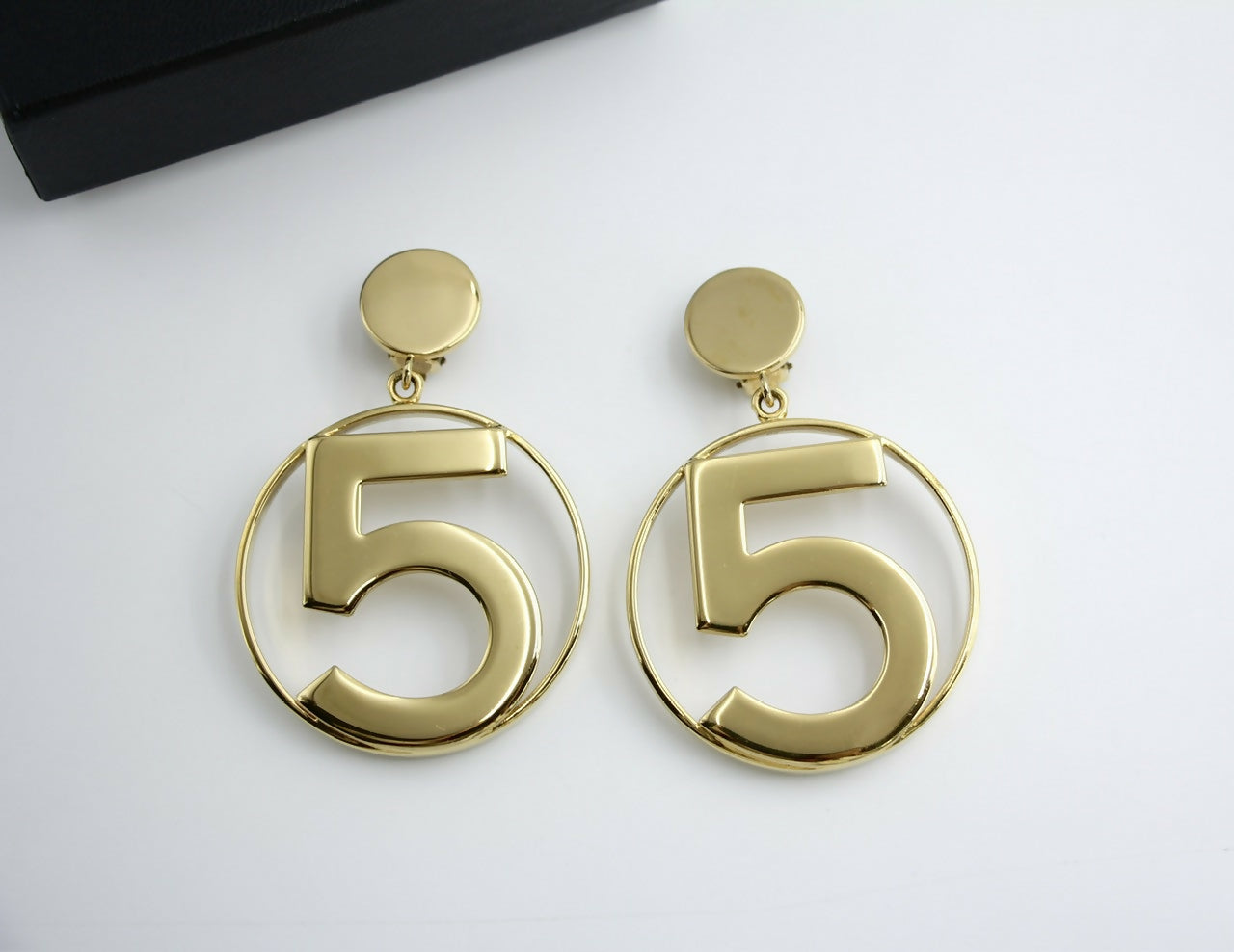 Chanel Vintage 1987 Gold-plated No. 5 Dangle Clip-on Earrings