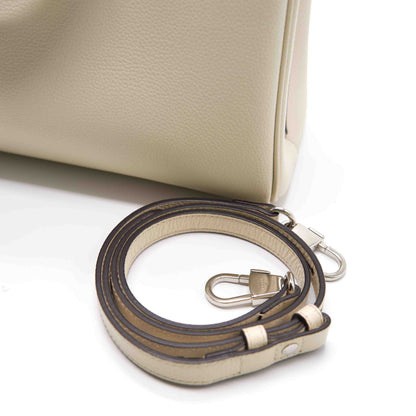 Gucci Zumi Grainy Leather Small Top Handle Bag