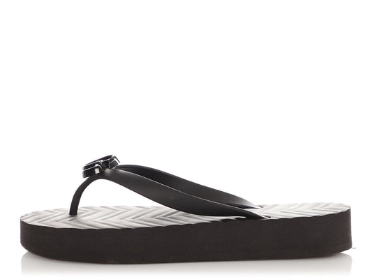Gucci Black GG Rubber Thong Sandals