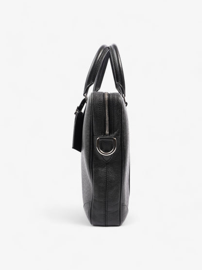 Louis Vuitton Porte Documents Voyage PM Black