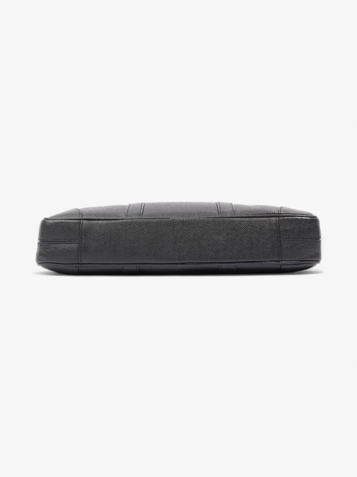 Louis Vuitton Porte Documents Voyage PM Black