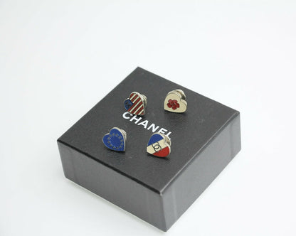 Chanel Vintage 03A Metal American Style Heart Brooch