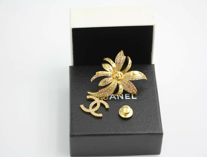 Chanel Vintage 02P Rhinestone Pink Silver Palm Tree Brooch