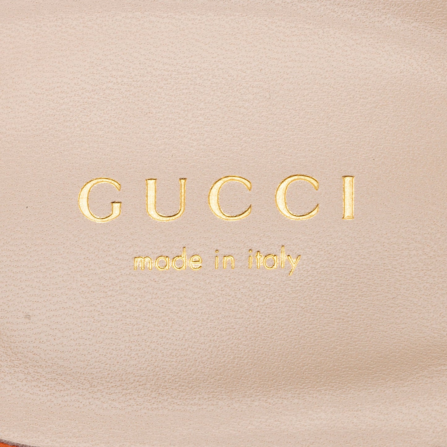 Gucci Calfskin Interlocking G Cut Out Slide Sandals - Size 9 / 39 (SHF-Q3nxuK)