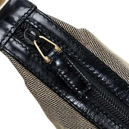 Gucci Canvas Shoulder Bag (SHG-1EBc7a)