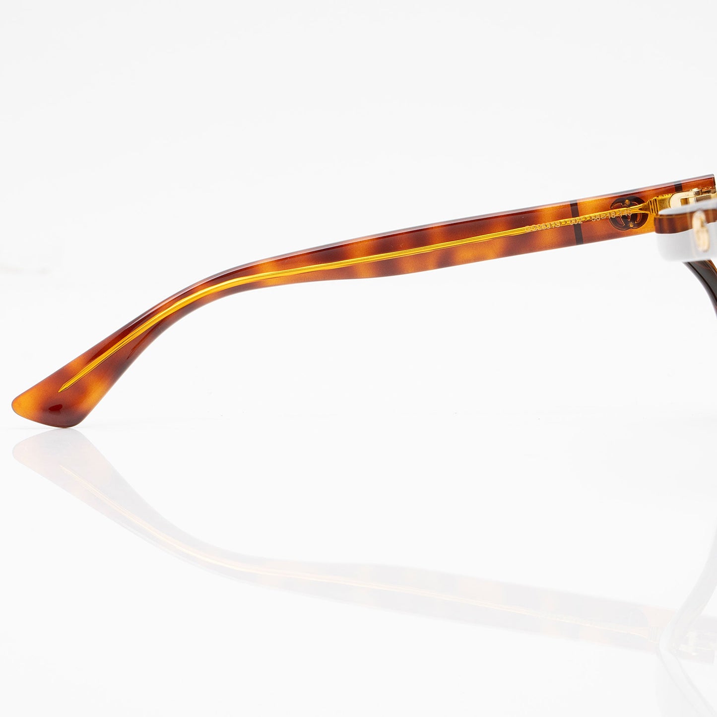 Gucci Interlocking G Cat Eye Sunglasses