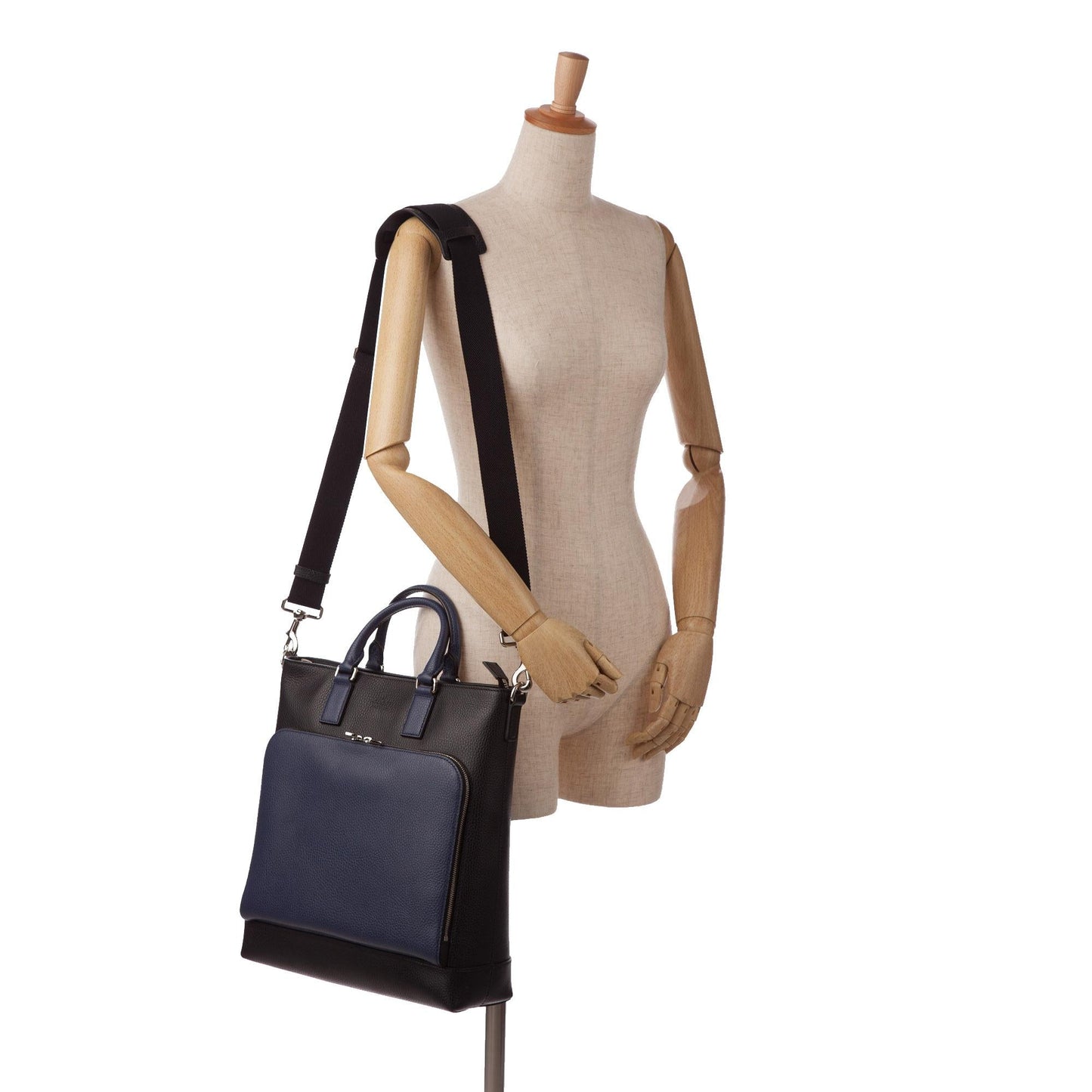 Gucci Cosmopolis Satchel (SHG-NxhYee)