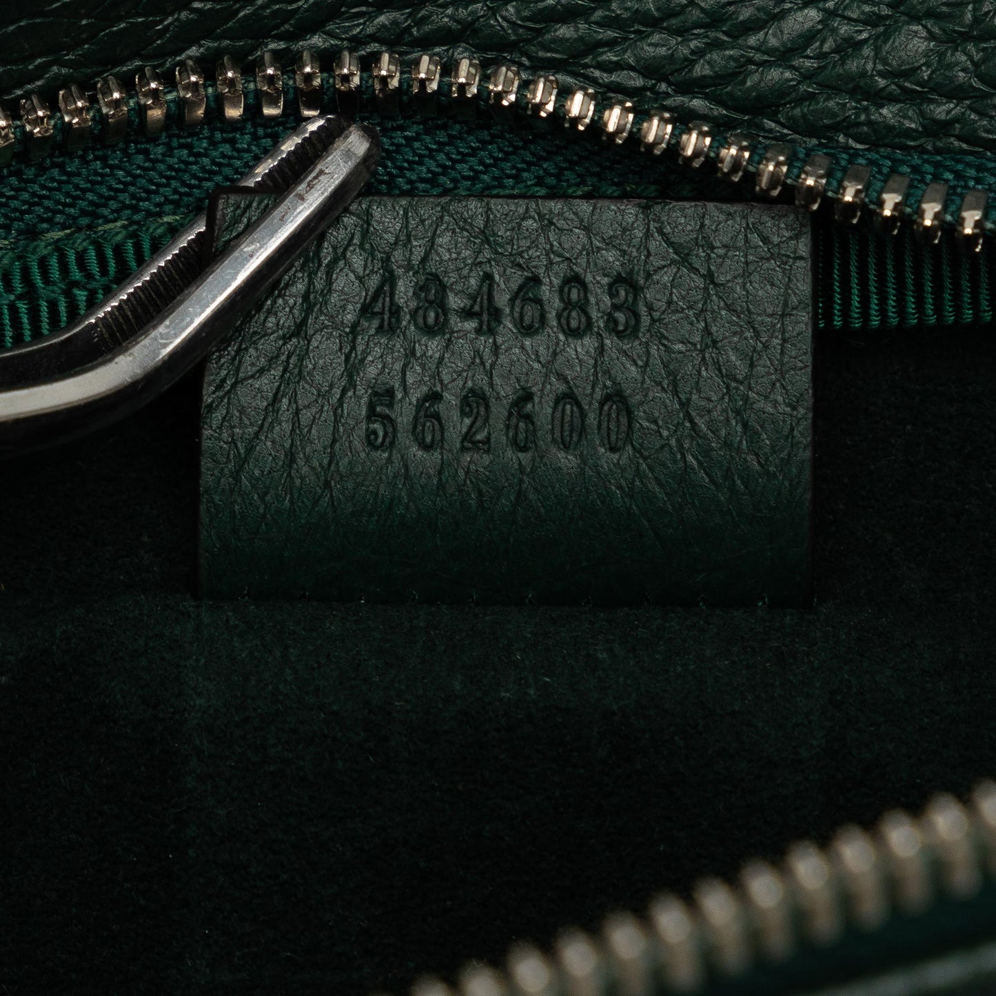 Gucci Crystal Embellished Web Belt Bag (SHG-OE46EQ)