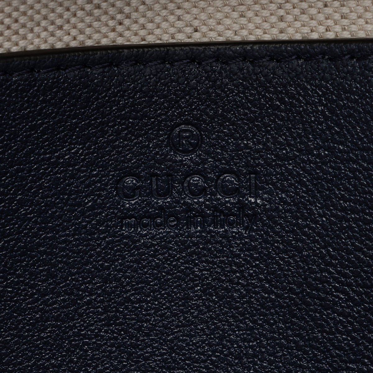 Gucci Diagonal Stitched Calfskin Blondie Top Handle (SHF-XClOQA)