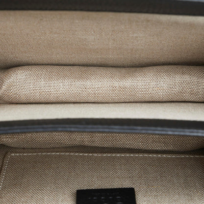 Gucci Dollar Calf Interlocking G Crossbody (SHG-av4X4R)