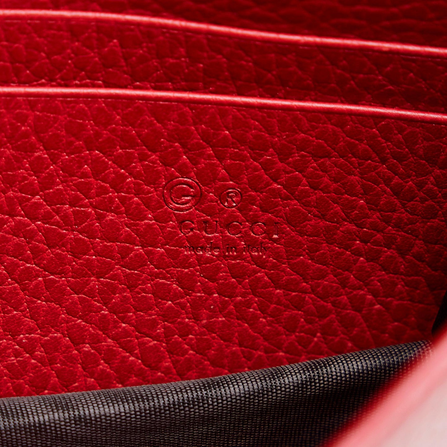 Gucci Dollar Interlocking G Wallet on Chain (SHG-6zAh51)