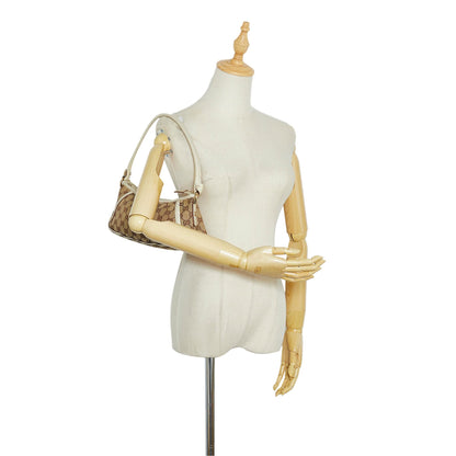 Gucci GG Canvas Abbey D-Ring Baguette (SHG-7E86TE)