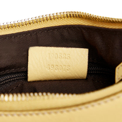 Gucci GG Canvas Abbey D-Ring Handbag (SHG-sfhAGG)