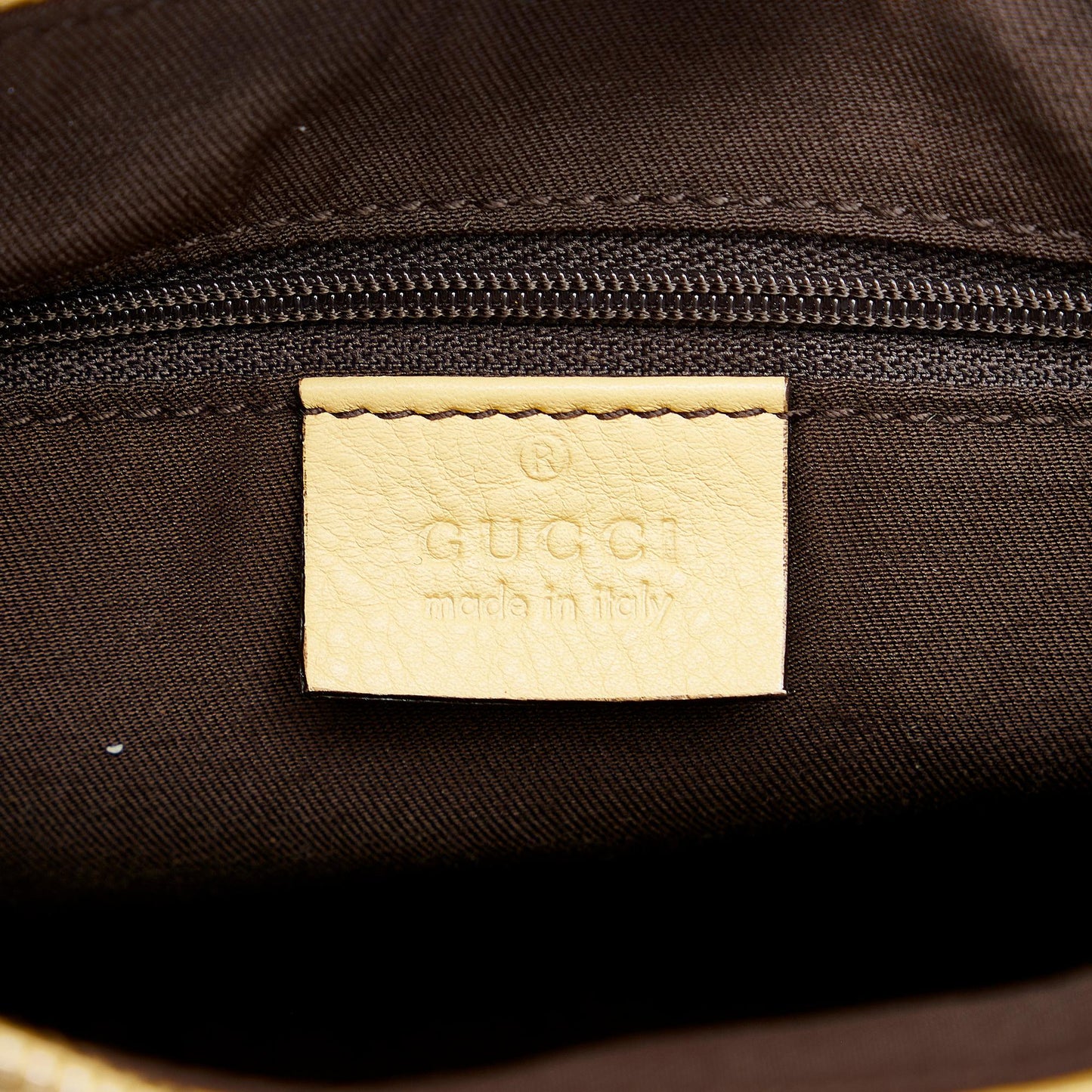 Gucci GG Canvas Abbey D-Ring Handbag (SHG-sfhAGG)