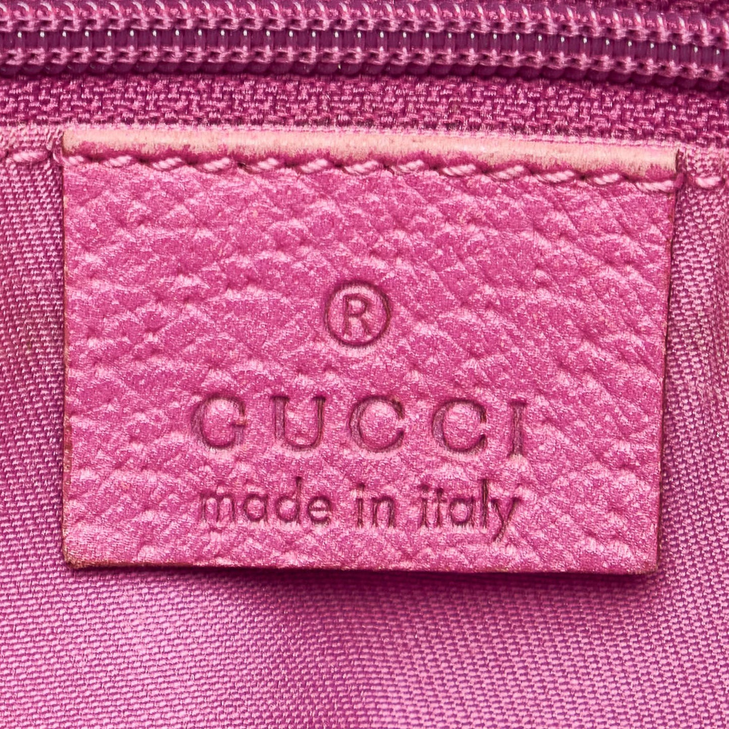 Gucci GG Canvas Abbey D-Ring Tote Bag (SHG-29343)