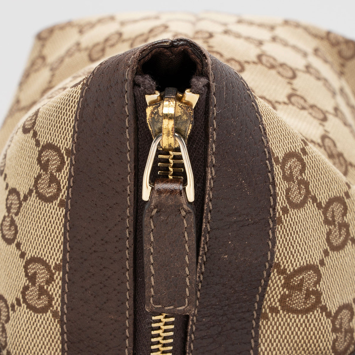 Gucci GG Canvas Abbey Medium Tote (SHF-3Yofcp)