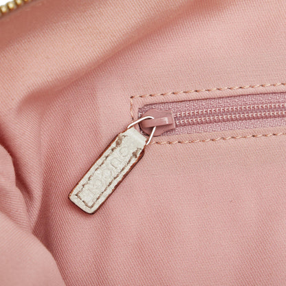 Gucci GG Canvas Abbey Shoulder Bag (SHG-Fxigmo)