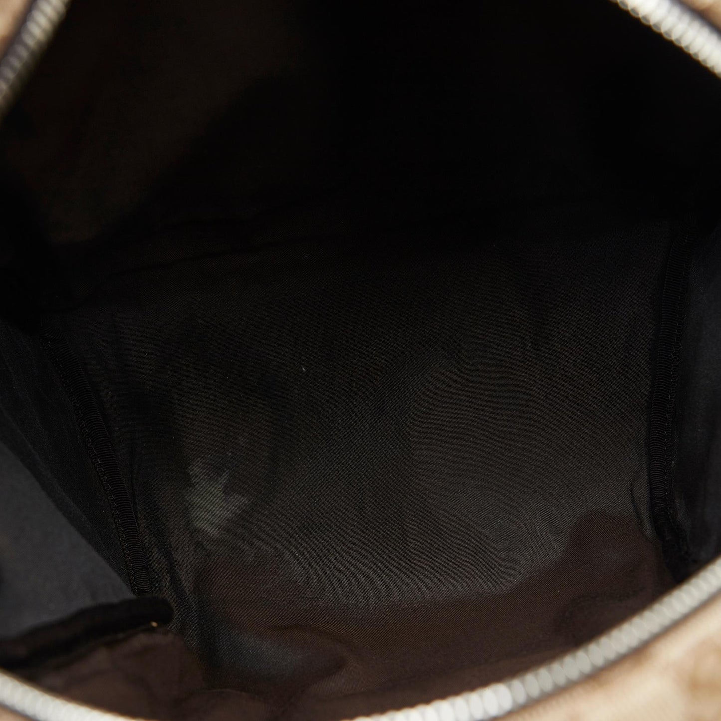 Gucci GG Canvas Backpack (SHG-B5GsuA)