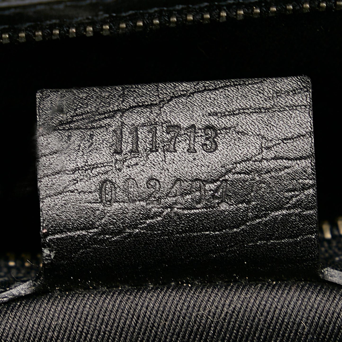 Gucci GG Canvas Bamboo Bullet Shoulder Bag (SHG-CXnDa1)