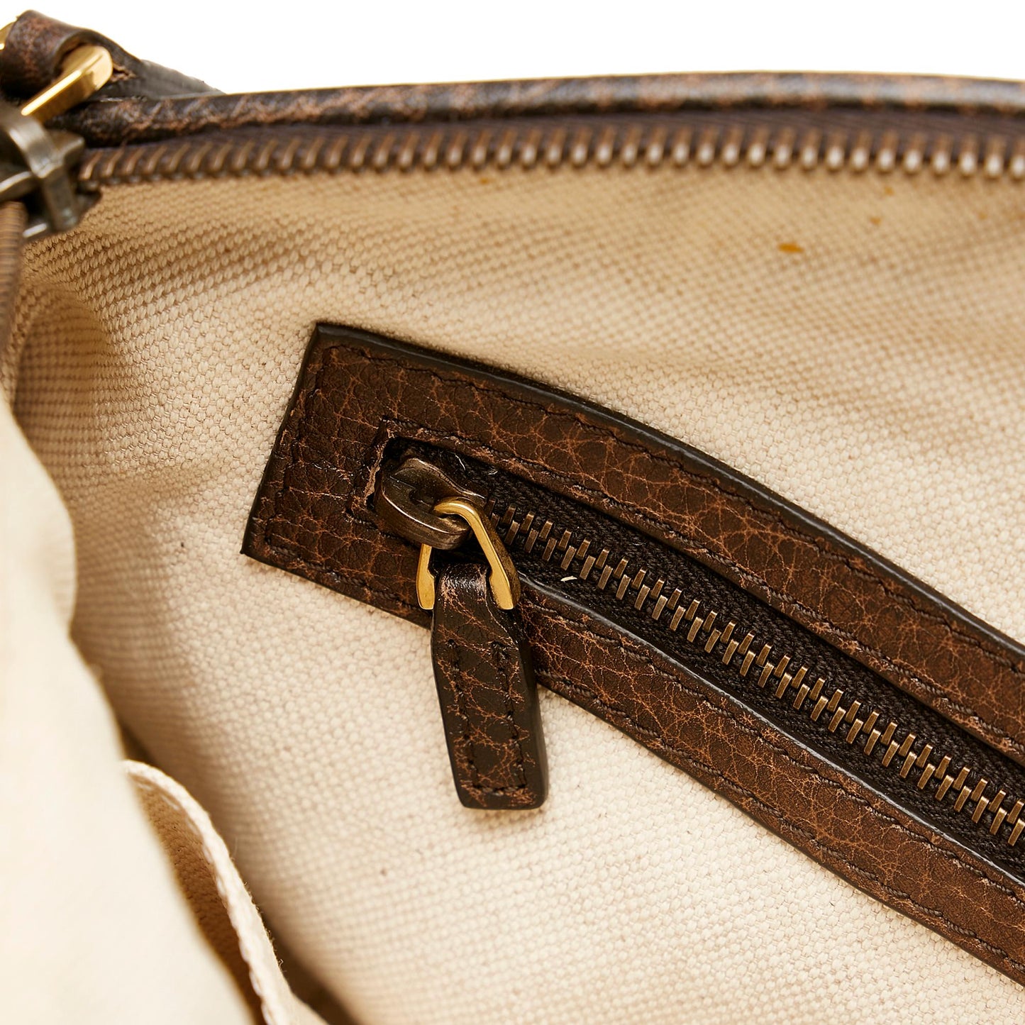 Gucci GG Canvas Bamboo Laidback Crafty Handbag (SHG-tR7vbL)