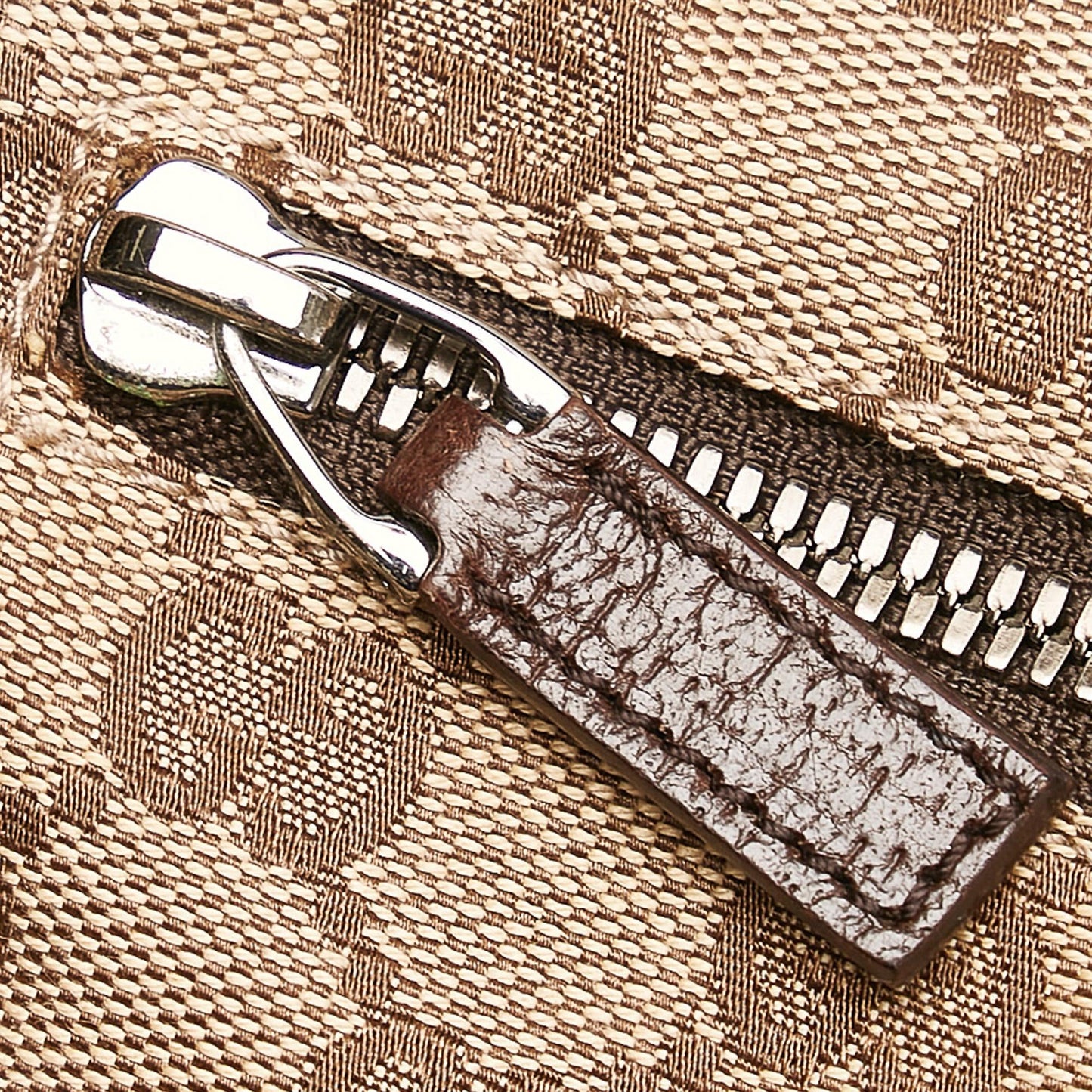 Gucci GG Canvas Belt Bag (SHG-29177)