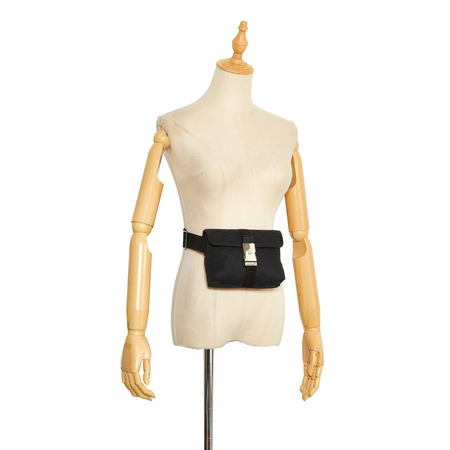 Gucci GG Canvas Belt Bag (SHG-OmJYck)