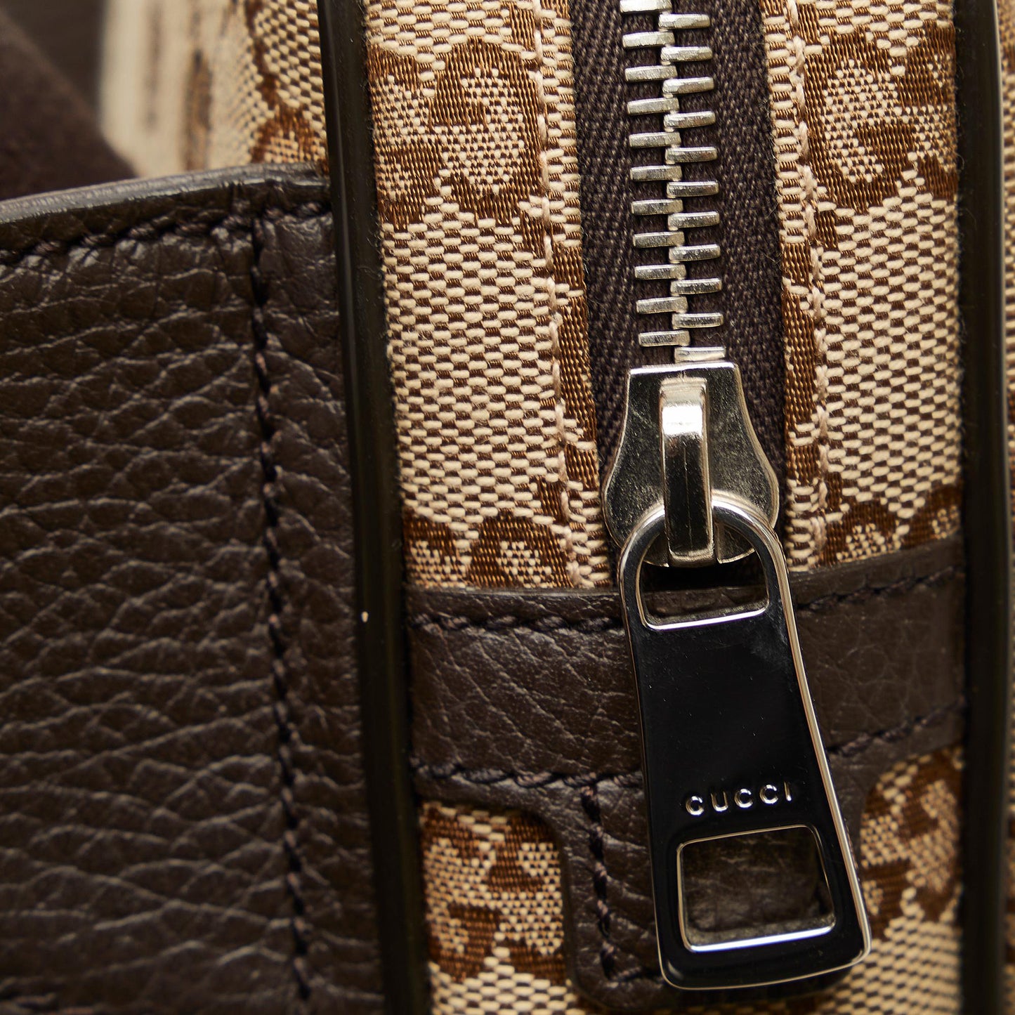 Gucci GG Canvas Belt Bag (SHG-h8yGz4)