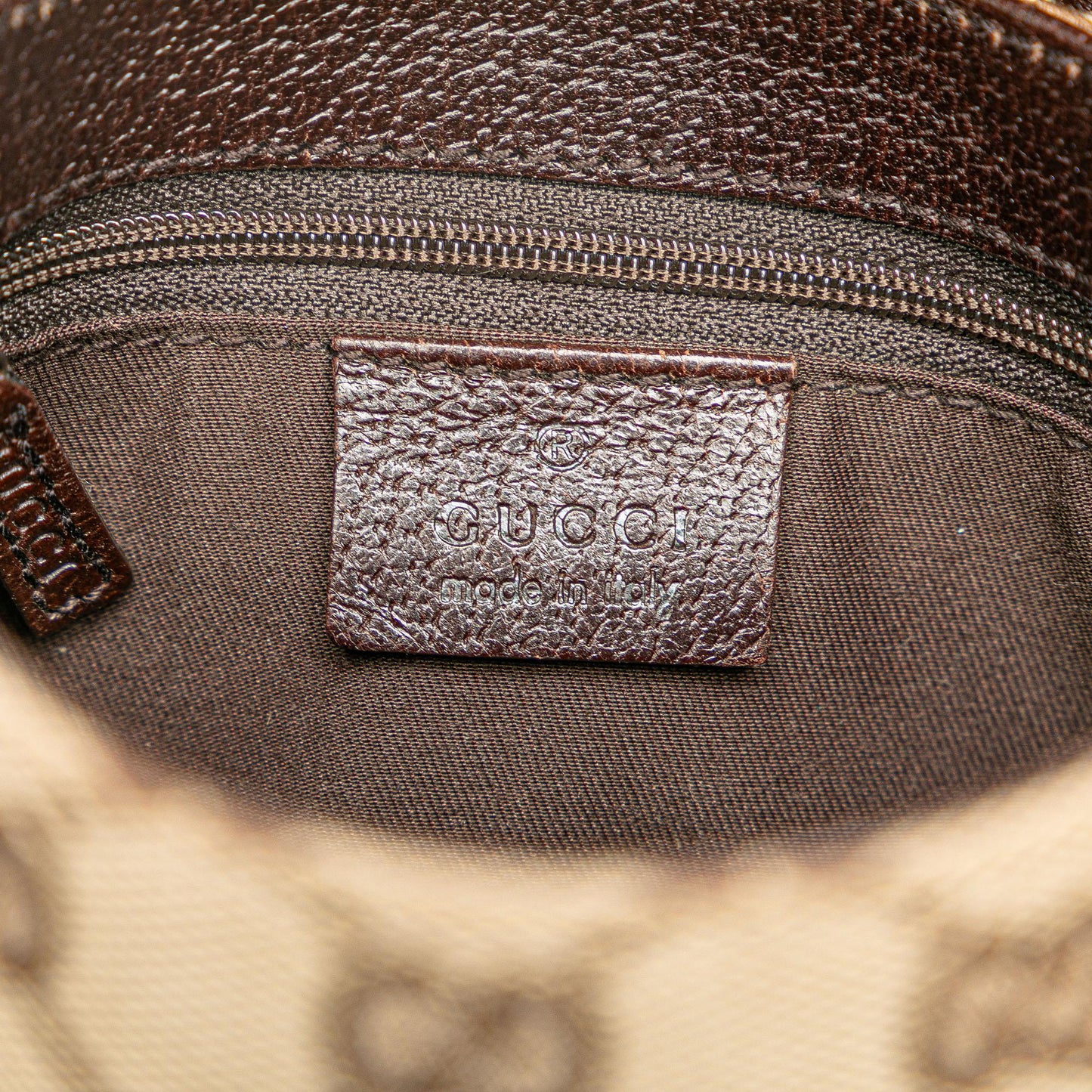 Gucci GG Canvas Belt Bag (SHG-QfV0uT)