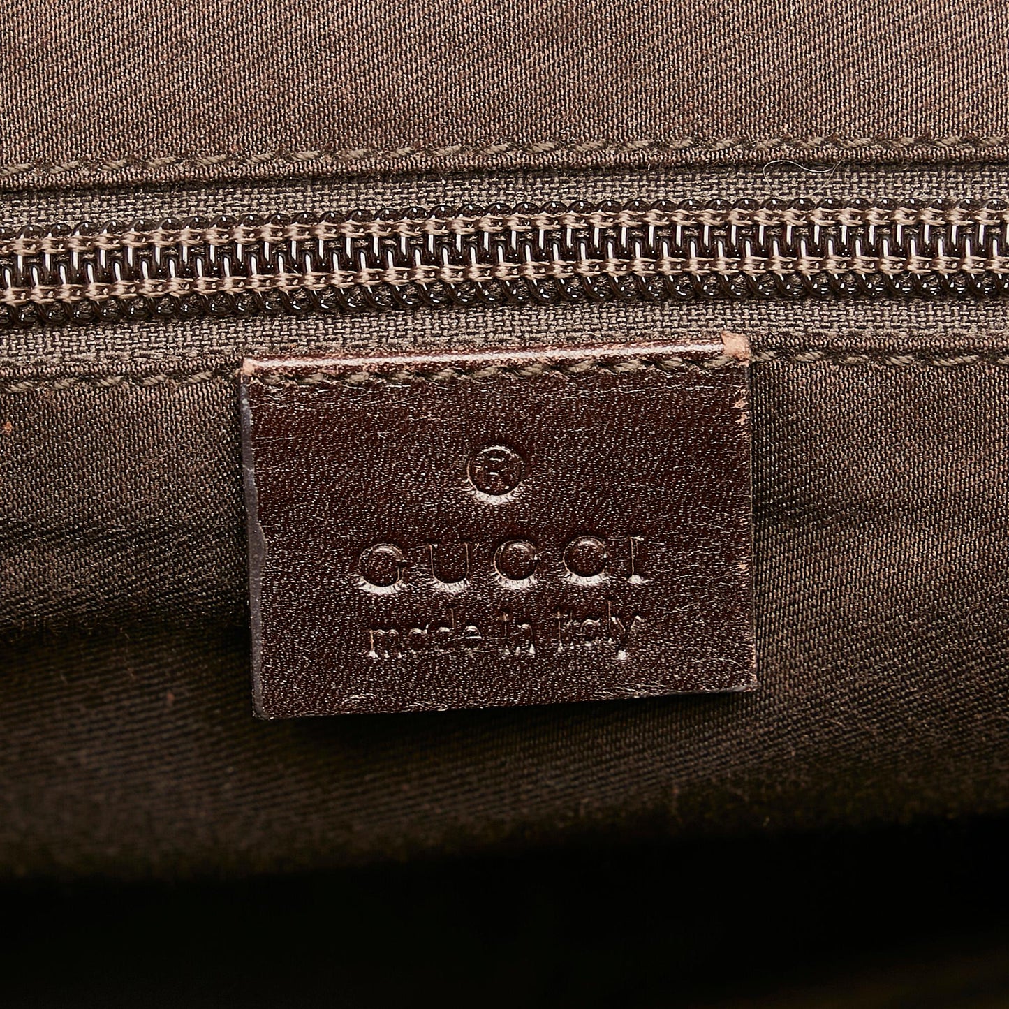 Gucci GG Canvas Belt Flap Messenger (SHG-gesAaY)