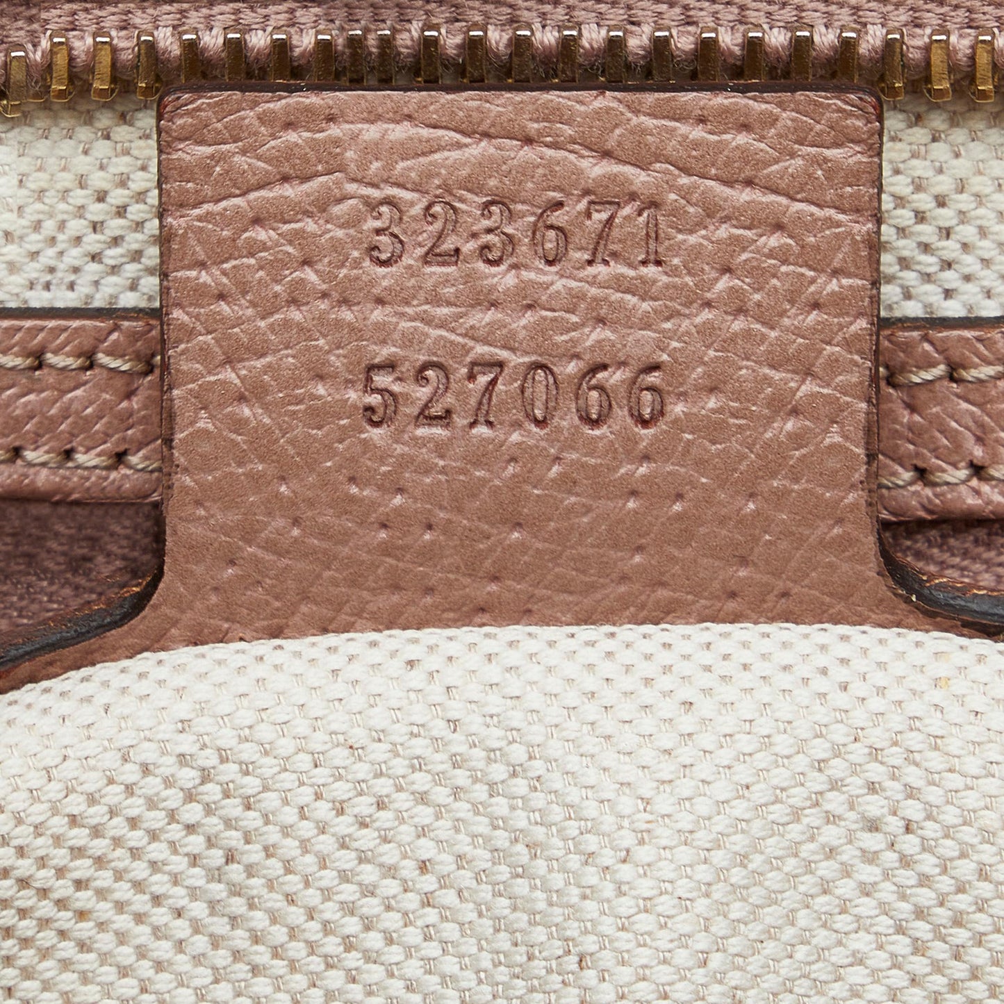 Gucci GG Canvas Bree Tote Bag (SHG-c6YDzW)