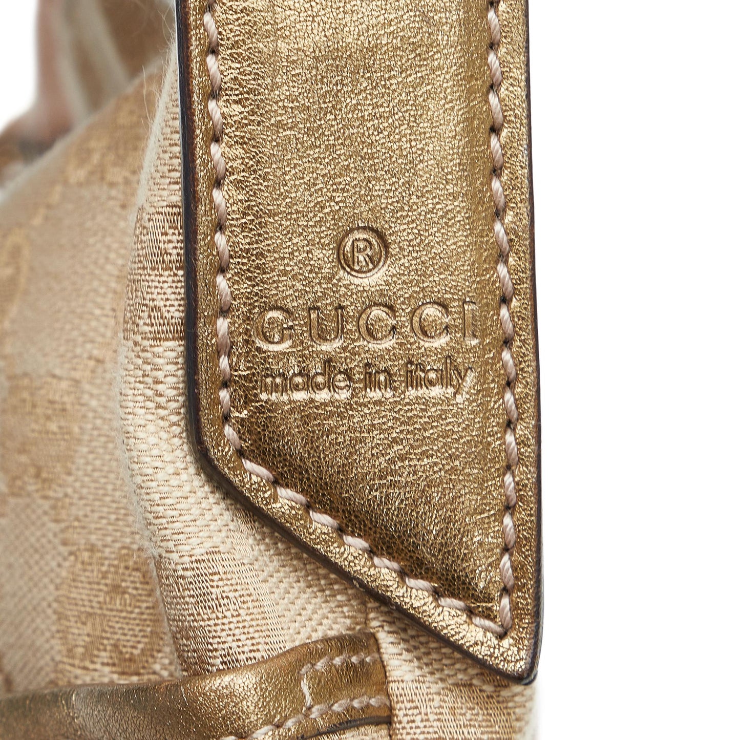 Gucci GG Canvas Crossbody Bag (SHG-am6vgN)