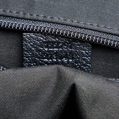 Gucci GG Canvas Crossbody Bag (SHG-nqFUgN)