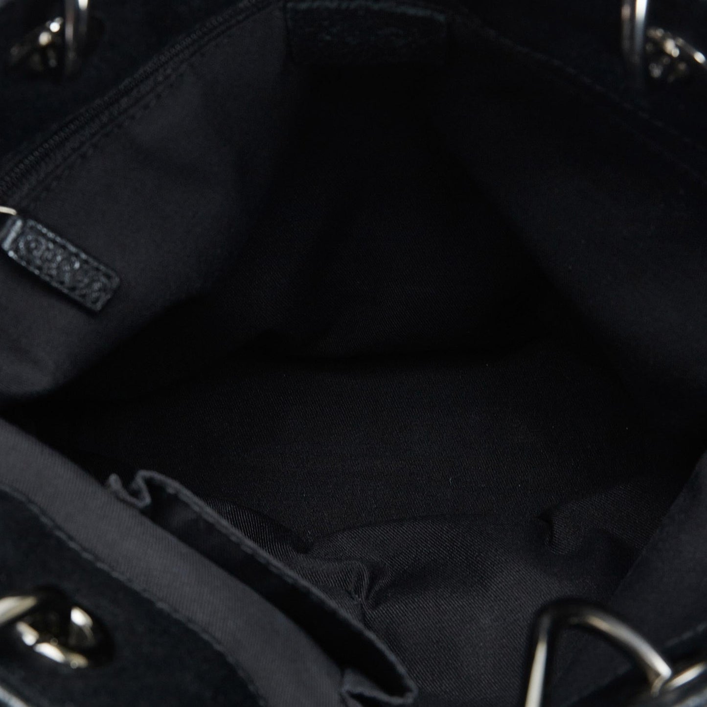 Gucci GG Canvas Eclipse Tote (SHG-Uv4jl1)