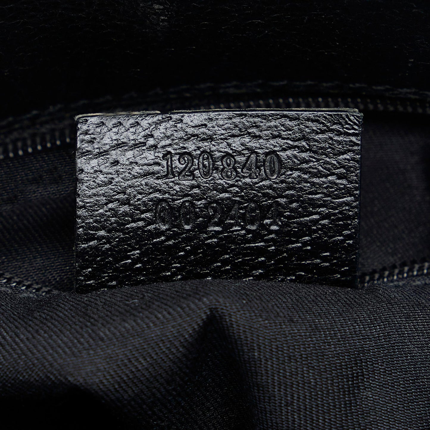 Gucci GG Canvas Eclipse Tote (SHG-B9ui4j)