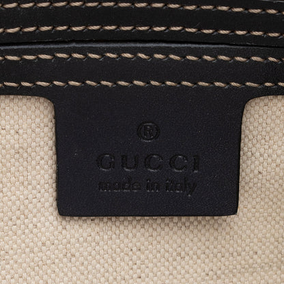 Gucci GG Canvas Flat Messenger Bag (SHF-KV7N6r)
