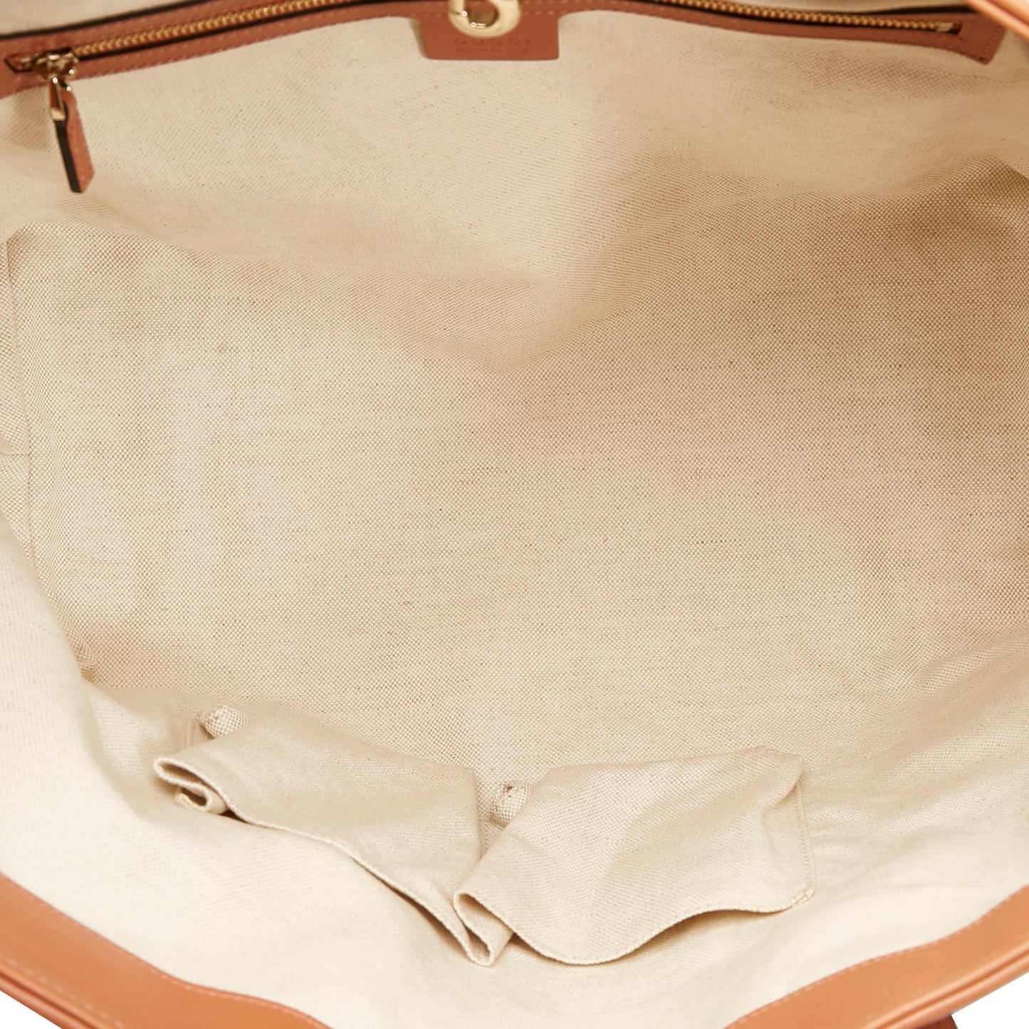 Gucci GG Canvas Heart Bit Tote (SHG-3fnCTw)