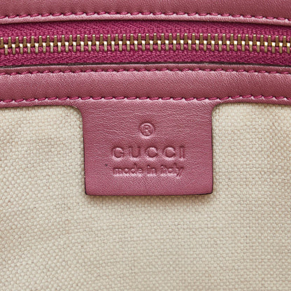 Gucci GG Canvas Heart Bit Tote (SHG-8tNWwL)