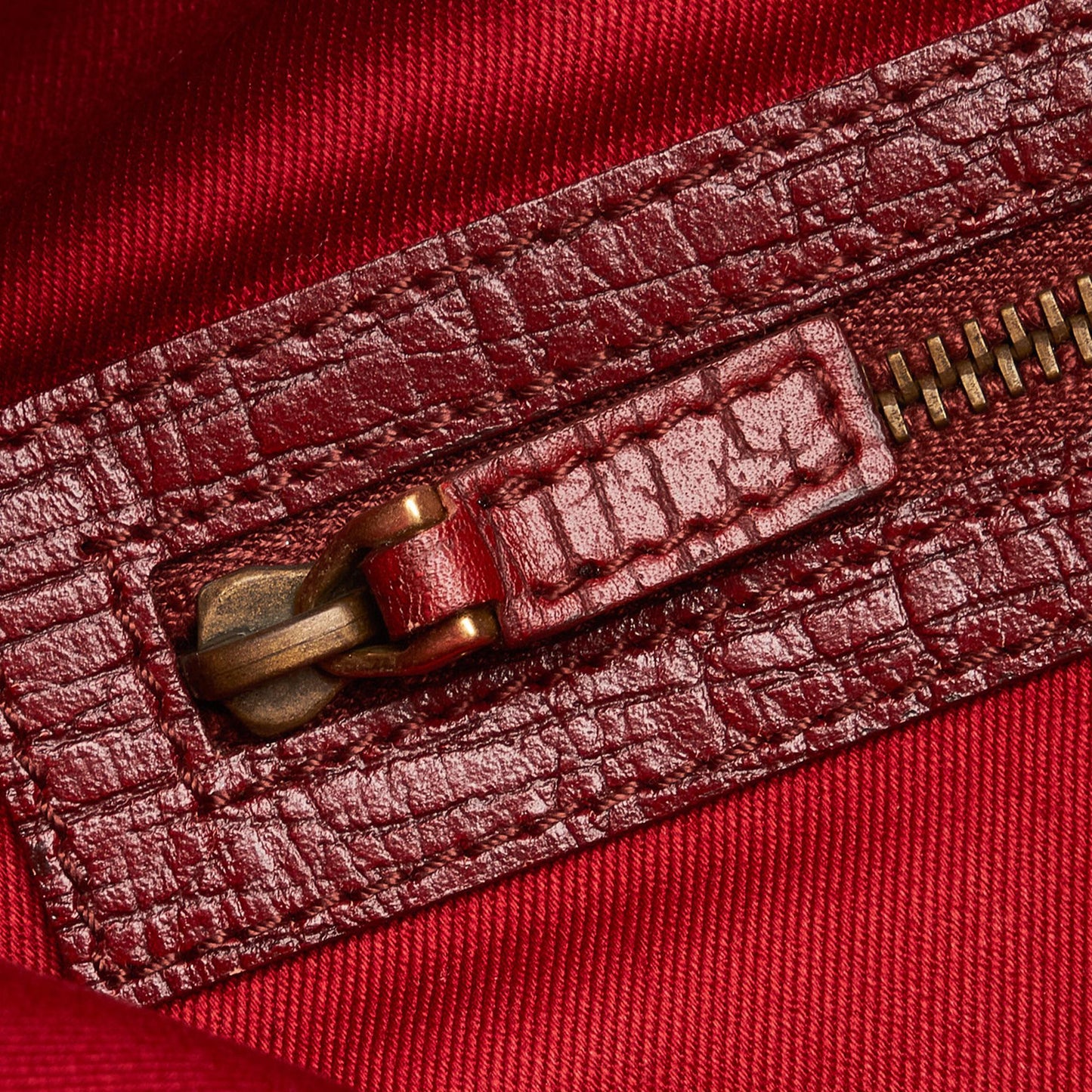 Gucci GG Canvas Horsebit Handbag (SHG-bSt1gy)