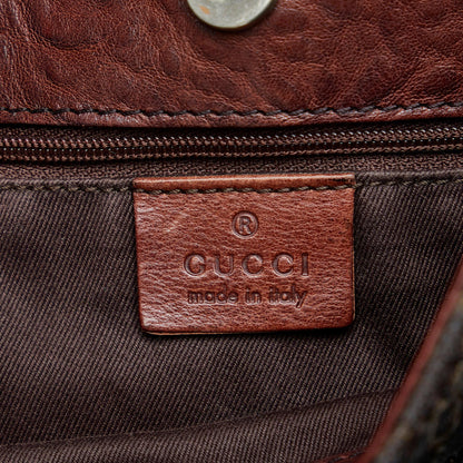 Gucci GG Canvas Horsebit Shoulder Bag (SHG-LWBer5)