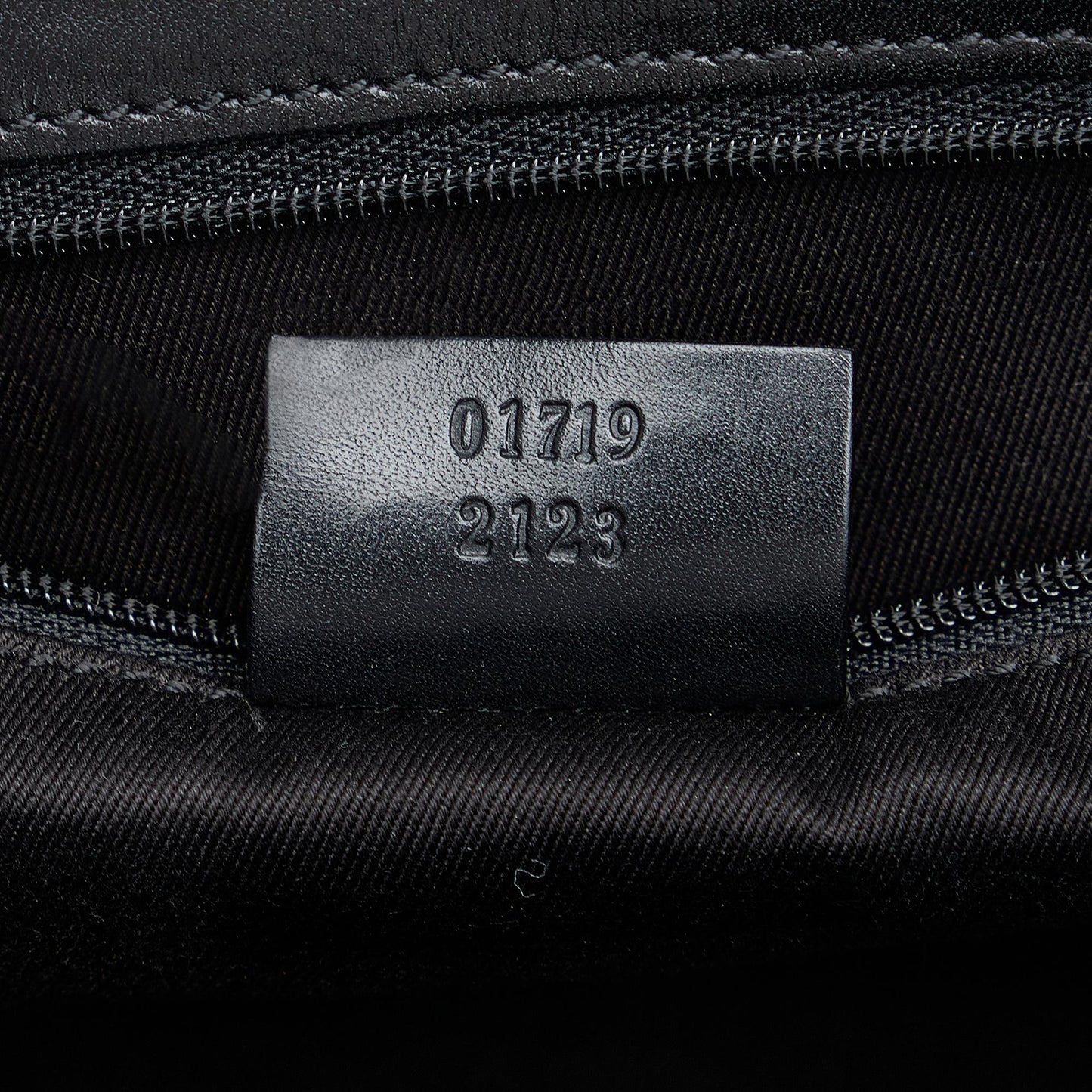 Gucci GG Canvas Jackie Bardot (SHG-EeJrV5)