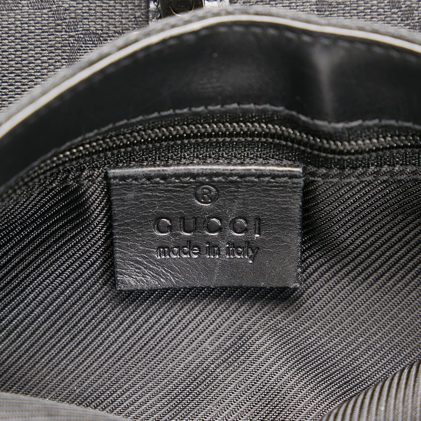 Gucci GG Canvas Jackie Belt Bag (SHG-lGAi8n)