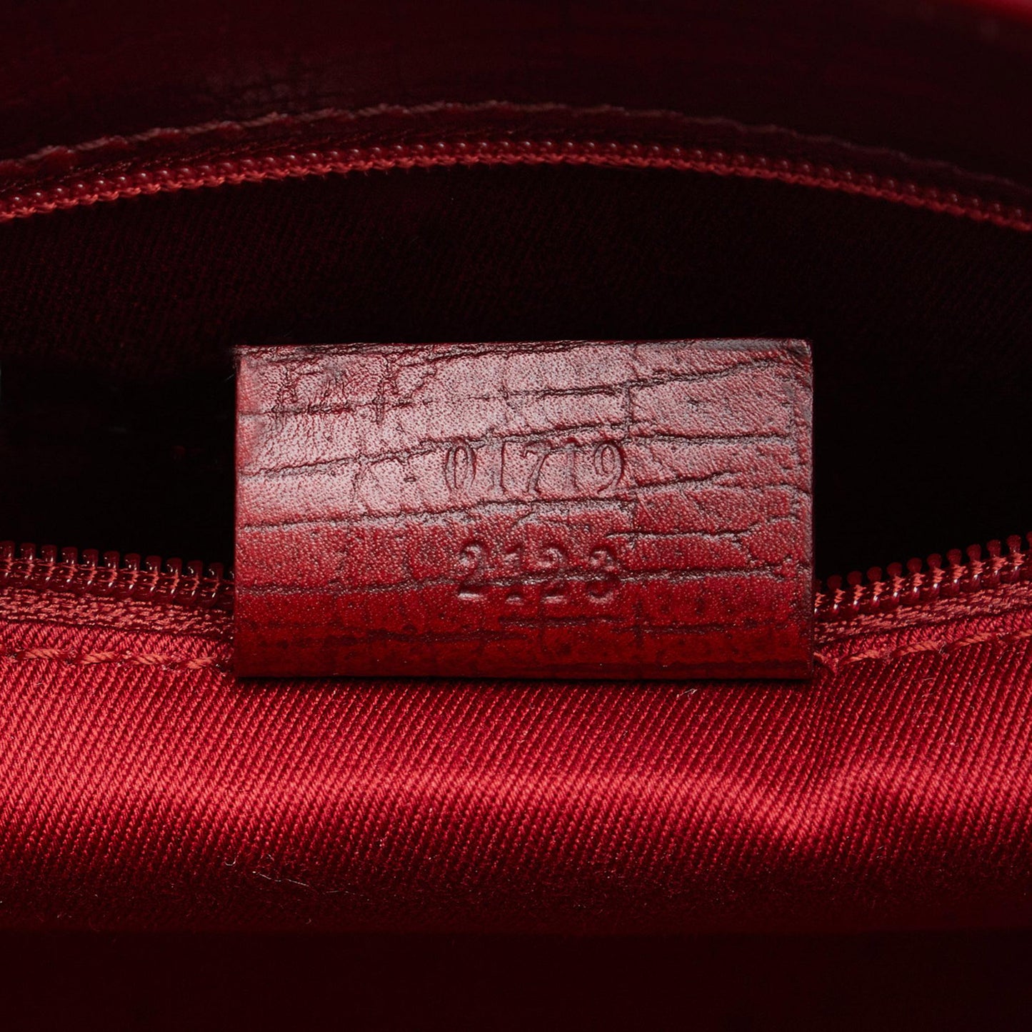 Gucci GG Canvas Jackie Shoulder Bag (SHG-eh8fb2)