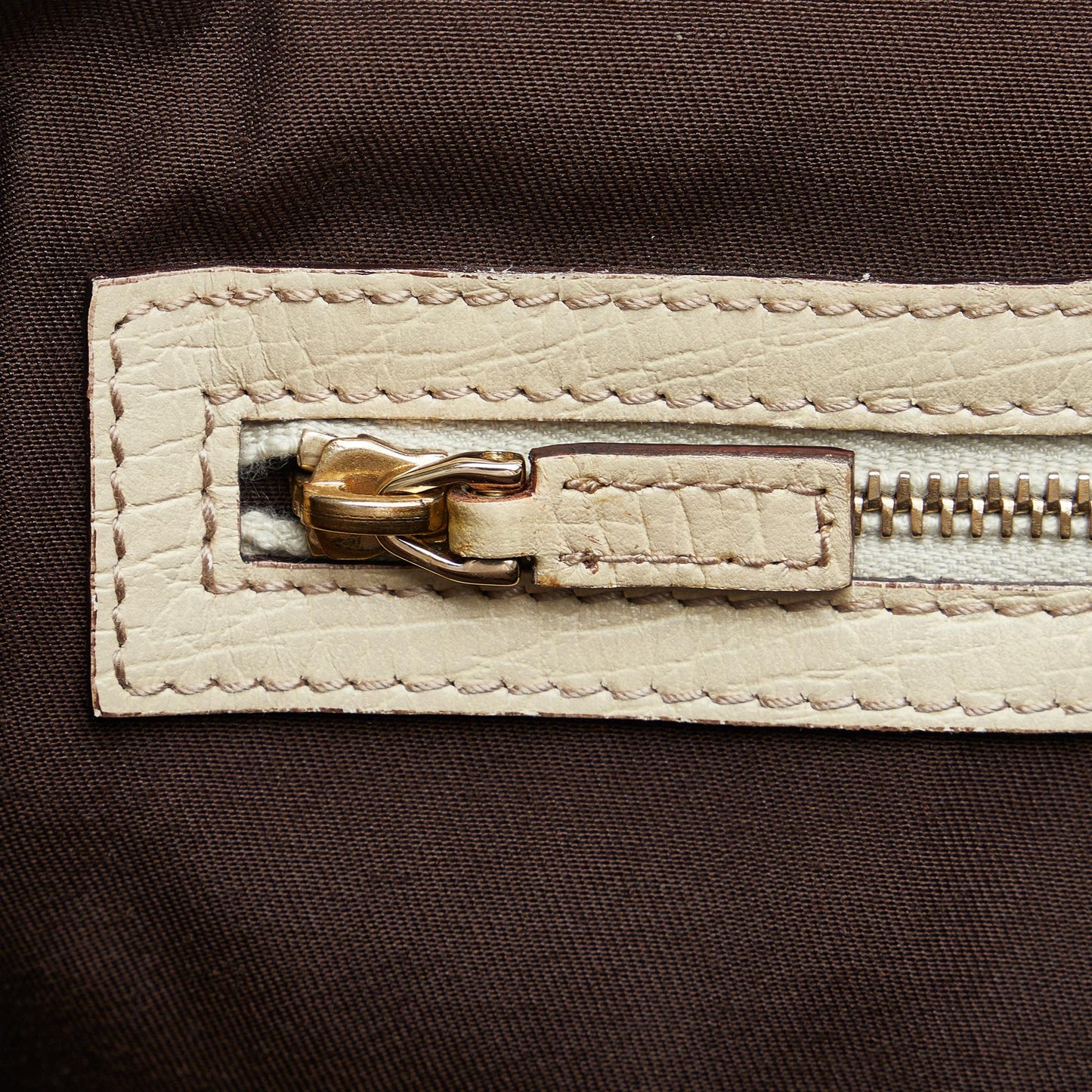 Gucci GG Canvas Jolicoeur Handbag (SHG-URCzfD)