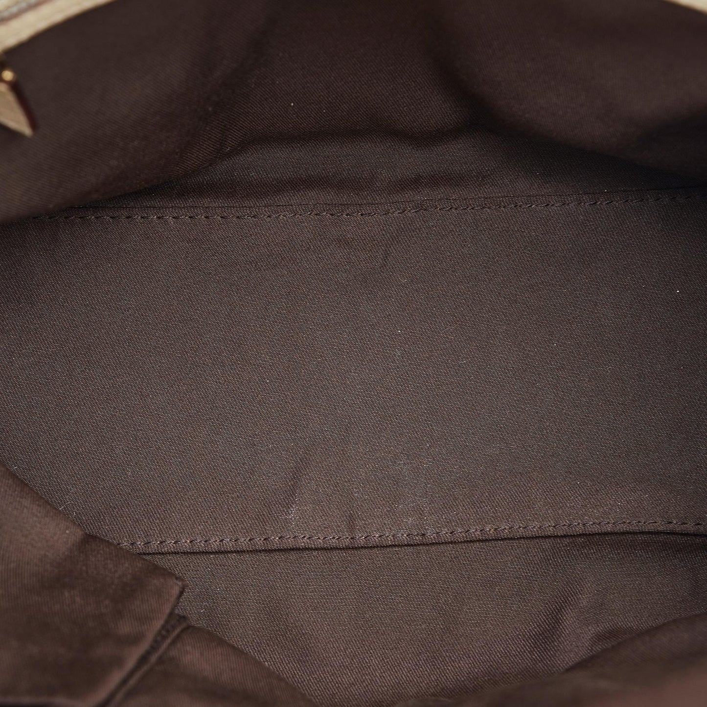 Gucci GG Canvas Jolicoeur Handbag (SHG-URCzfD)