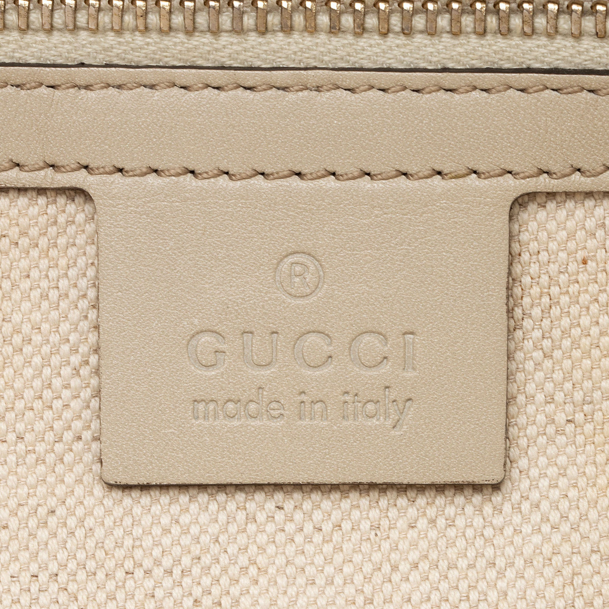 Gucci GG Canvas Mayfair Medium Tote (SHF-SoVfXo)